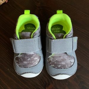 Stride Rite Soft Motion Shoes